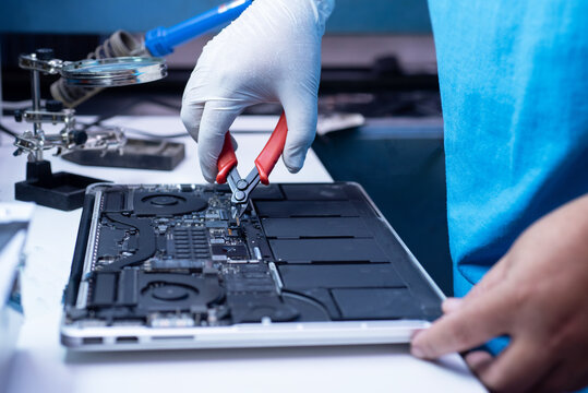 Profesionales en reparar MacBook Oviedo